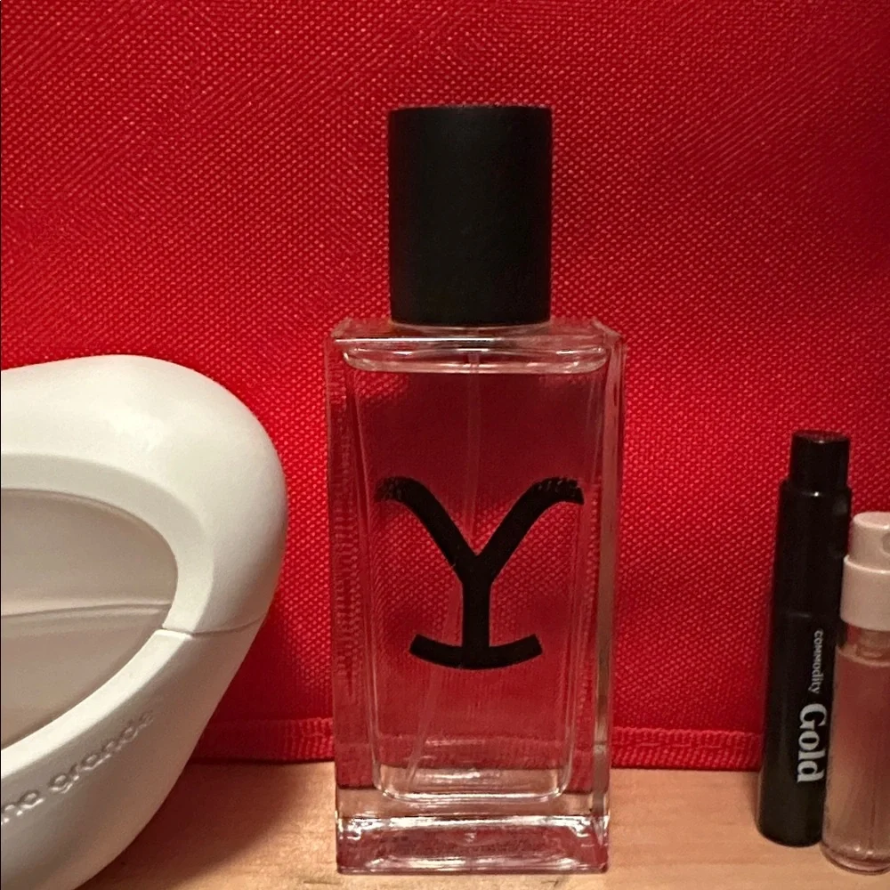 Fragrance lot - Picture 3 of 5